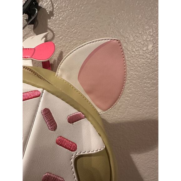 Loungefly Disney Aristocats Marie Cat Cupcake Backpack - Picture 4 of 10